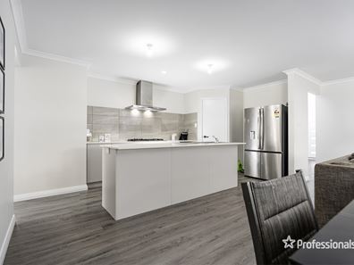 26 Jabiru Way, Waggrakine WA 6530