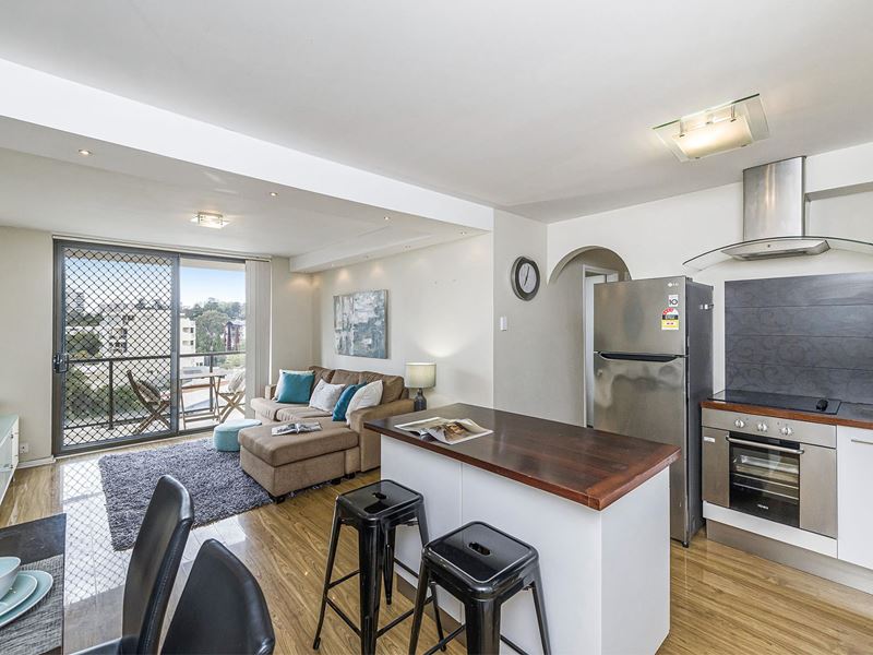 55/1 Hardy Street, South Perth