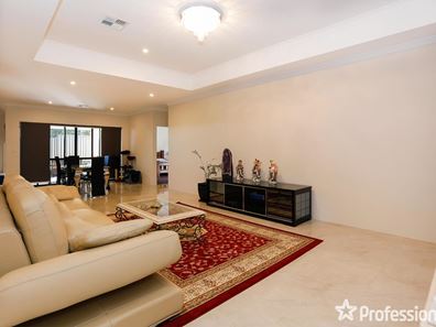 57 Raeside Drive, Landsdale WA 6065