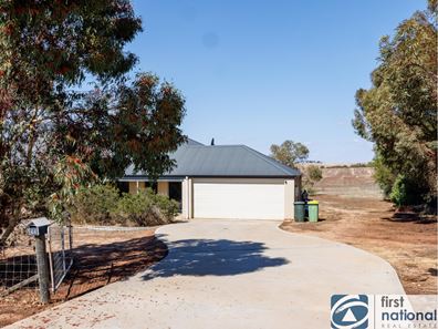 44 Loton Drive, Northam WA 6401