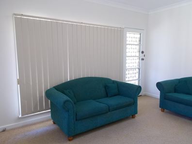 31 Crowther Street, Beachlands WA 6530