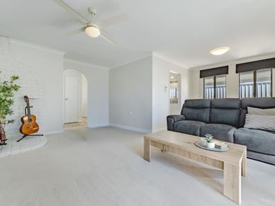 31 Killara Way, Craigie WA 6025