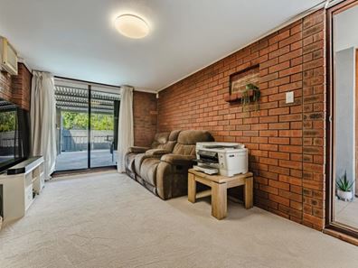 31 Killara Way, Craigie WA 6025