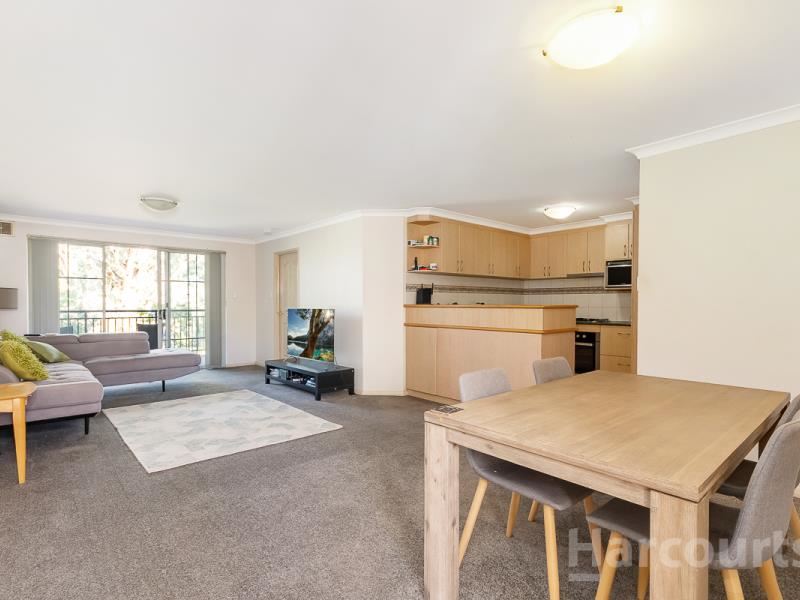 48/167 Grand Boulevard, Joondalup