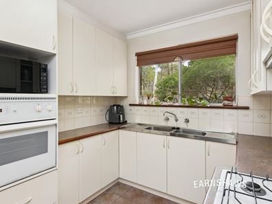 1365 Clayton Road, Boya WA 6056