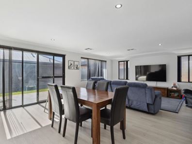 6 Mogumber Avenue, Midvale WA 6056