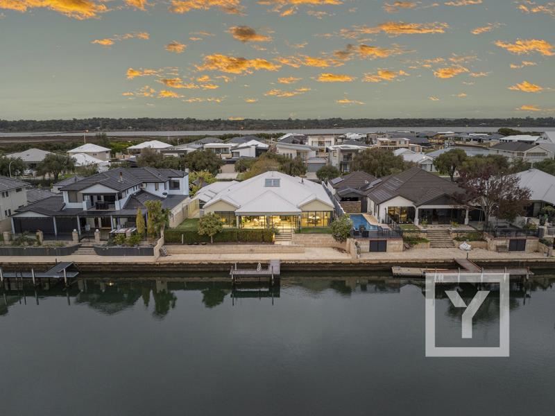 35 Lanyard Boulevard, Geographe WA 6280