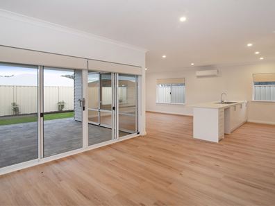4 Torrey Loop, Dunsborough WA 6281
