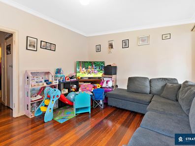 5 Detling Court, Kelmscott WA 6111