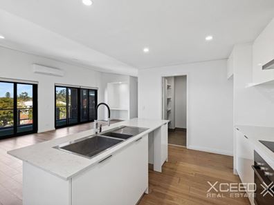 12/10 Ross Street, Kewdale WA 6105