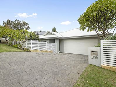 39 Dunrossil Street, Wembley Downs WA 6019