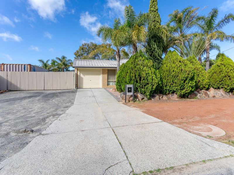 26 Powell Crescent, Brookdale WA 6112