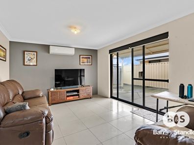 4 Frollet Way, Dalyellup WA 6230