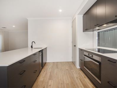 14 Chicago Way, Dunsborough WA 6281