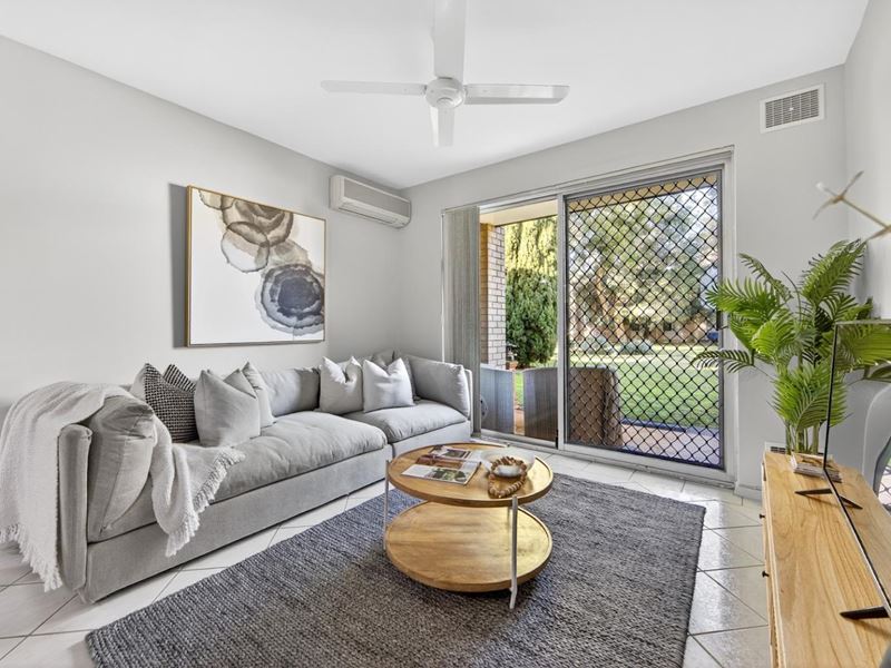 10/1 Clydesdale Street, Como WA 6152