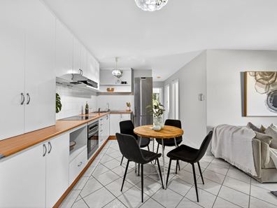 10/1 Clydesdale Street, Como WA 6152