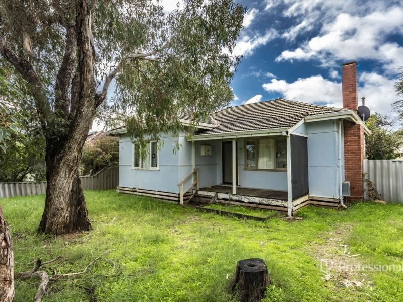 25 Diosma Street, Rangeway WA 6530