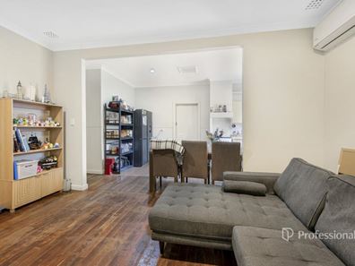 25 Diosma Street, Rangeway WA 6530