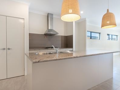 19/19 Malibu Road, Safety Bay WA 6169