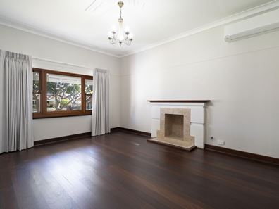 112 Essex Street, Wembley WA 6014