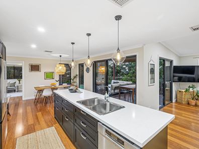 34A Aughton Street, Bayswater WA 6053