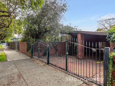 2 Hopetoun Terrace, Shenton Park WA 6008