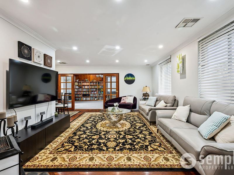 37 Iandra Loop, Willetton