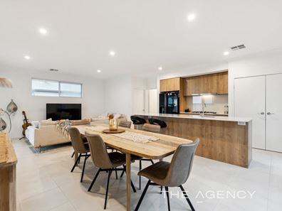 7 Stencil Street, Alkimos WA 6038