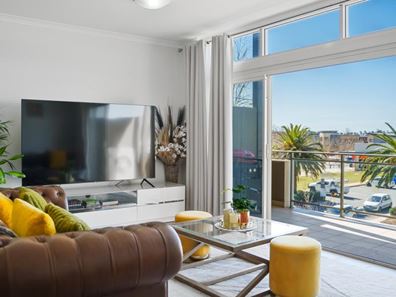 24/63 The Parkway, Ellenbrook WA 6069