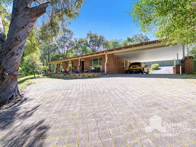 13 Balmoral Boulevard, Leschenault WA 6233