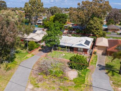 20 Champion Drive, Armadale WA 6112