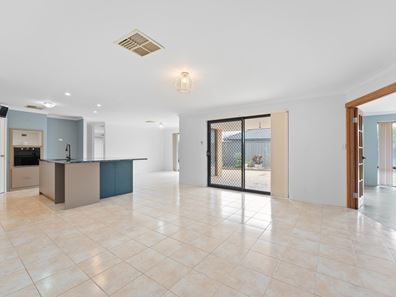 14 Bluebill Lane, Baldivis WA 6171