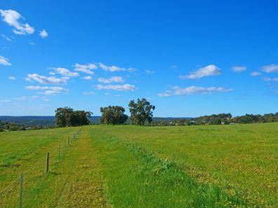 428 Yarrimbah Drive, Bullsbrook WA 6084