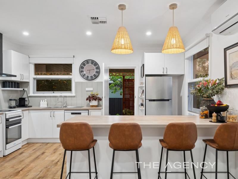 59 Lyndhurst Road, Kalamunda WA 6076