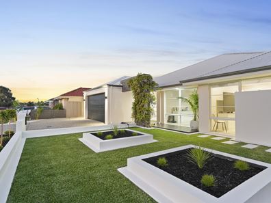 33 Heritage Park Drive, Baldivis WA 6171