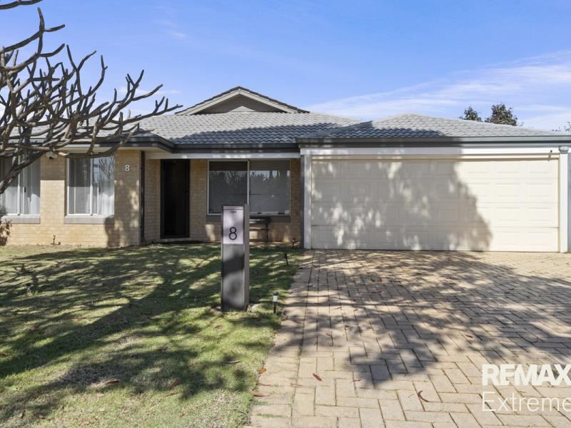8 St Stephens Crescent, Tapping