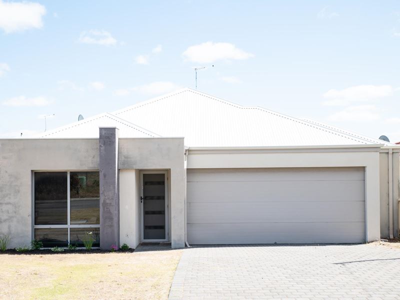 1B Wittering Crescent, Balga