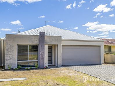 1B Wittering Crescent, Balga WA 6061