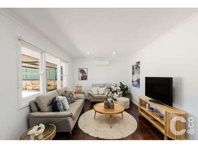6 Jacques Place, Orelia WA 6167