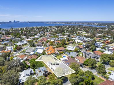 7 Davis Road, Attadale WA 6156