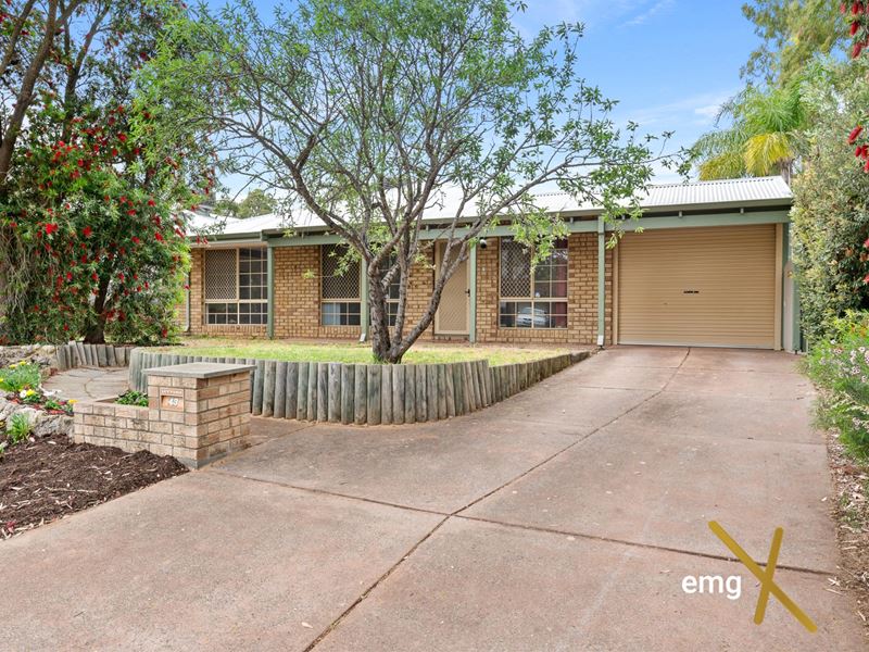 43 PERHAM CRESCENT, Leda