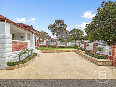 35 Drummond Street, Bedford WA 6052
