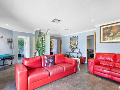 20 Seminole Gardens, Seville Grove WA 6112