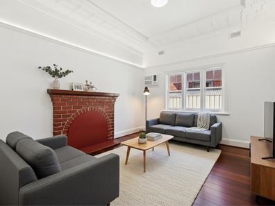 4 Harrow Street, Mount Hawthorn WA 6016