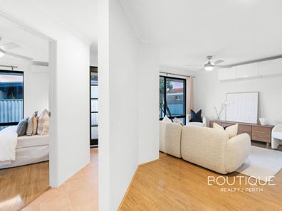 21B Burroughs Road, Karrinyup WA 6018