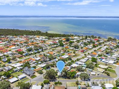 4 Irving Avenue, Falcon WA 6210
