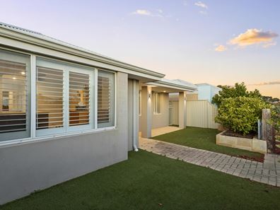 51 Leeway Loop, Alkimos WA 6038