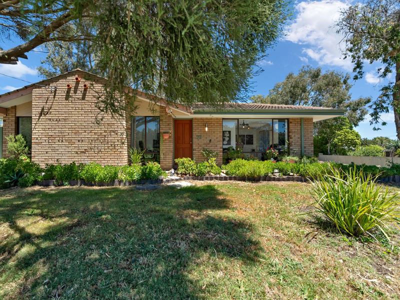 37 Walters Road, Byford WA 6122