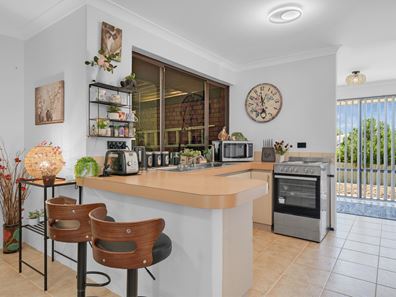 37 Walters Road, Byford WA 6122
