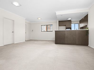 42/2 Stockton Bend, Cockburn Central WA 6164